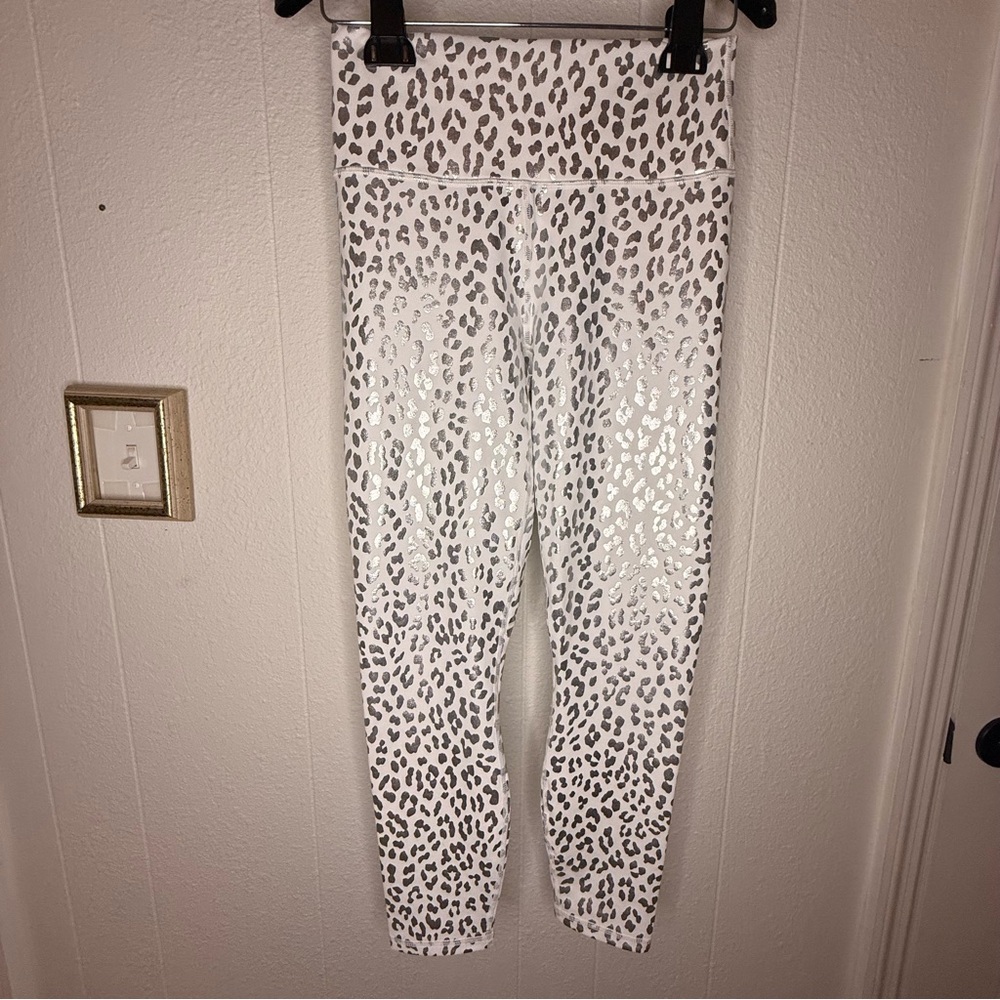 Define PowerHold® High-Waisted 7/8 Legging Fabletics